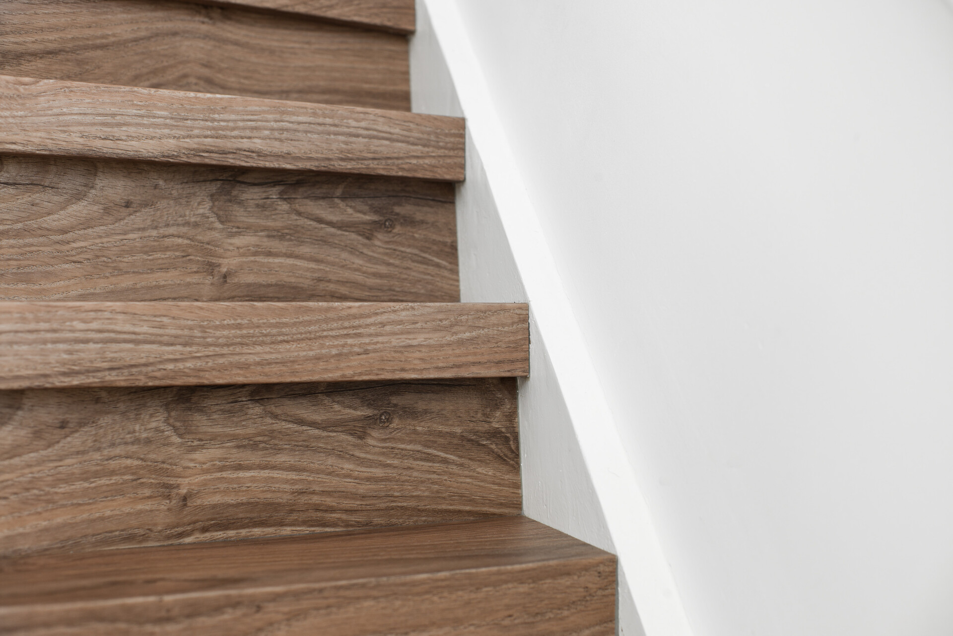 DURABLE & CONVENIENT