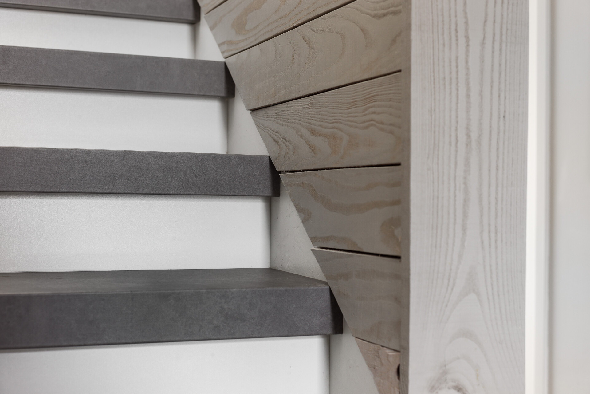 REALIABLE & HIGH-QUALITY